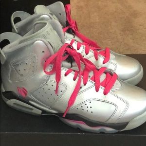 Girl Jordans, Retro 6, Valentines edition